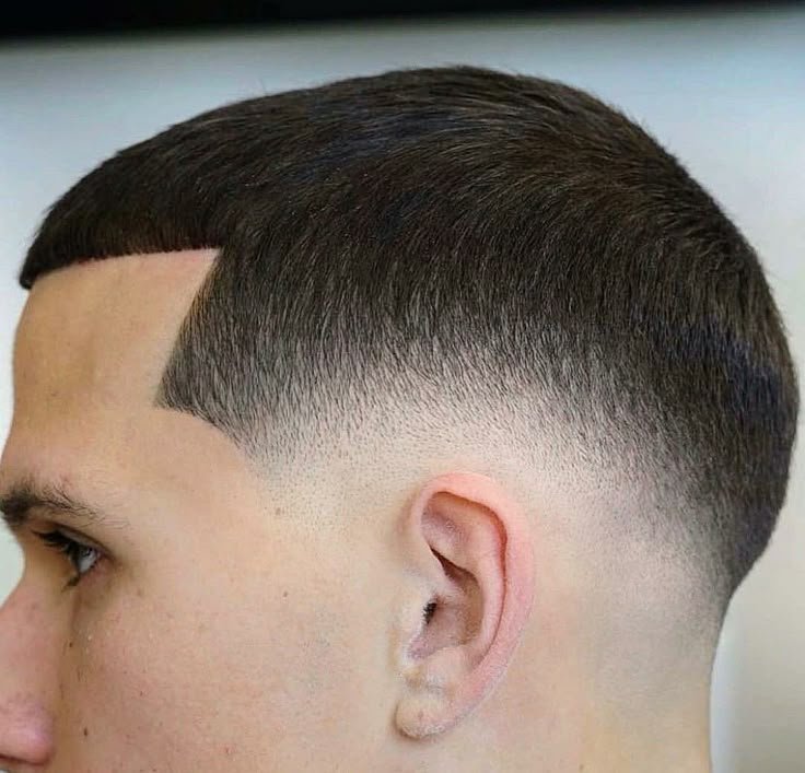 Low Fade Bajo
